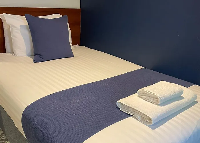 Chase 3* وايتهيفين